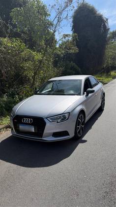 AUDI A3 1.4 TFSI SEDAN AMBIENTE 16V FLEX 4P TIPTRONIC AUDI A3 1.4 TFSI SEDAN AMBIENTE 16V FLEX 4P TIPTRONIC